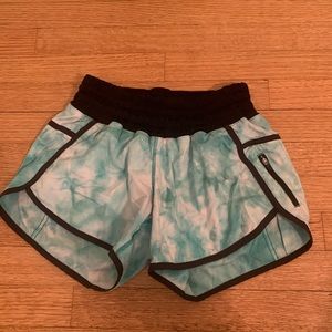 Teal tie dye lulu lemon shorts
